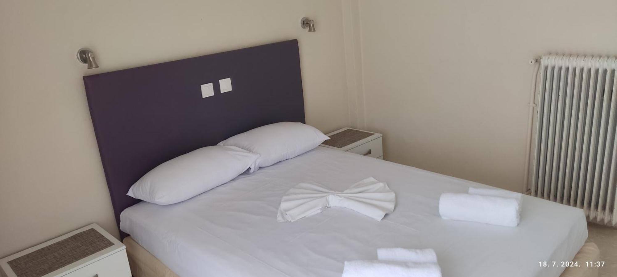 Pantheon Hall Hotel Mesongí Eksteriør bilde