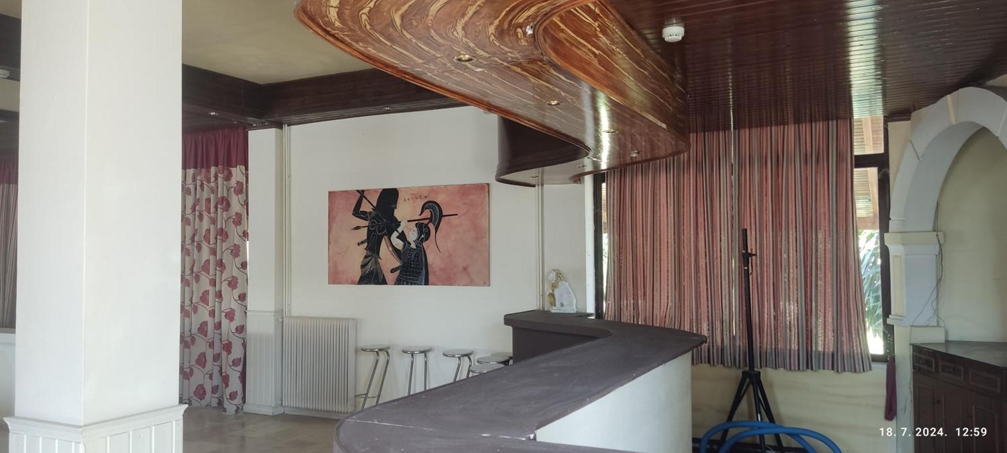 Pantheon Hall Hotel Mesongí Eksteriør bilde